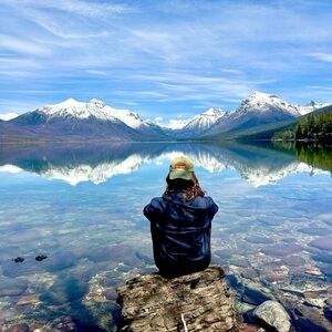 Meet your Posher, Shea